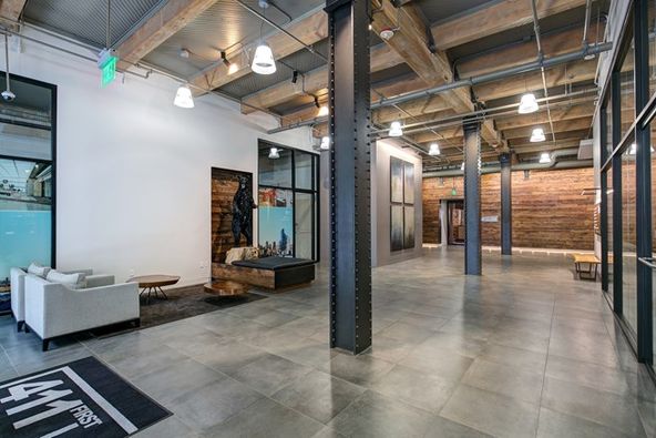 411 1st Ave S, Seattle, WA 98104